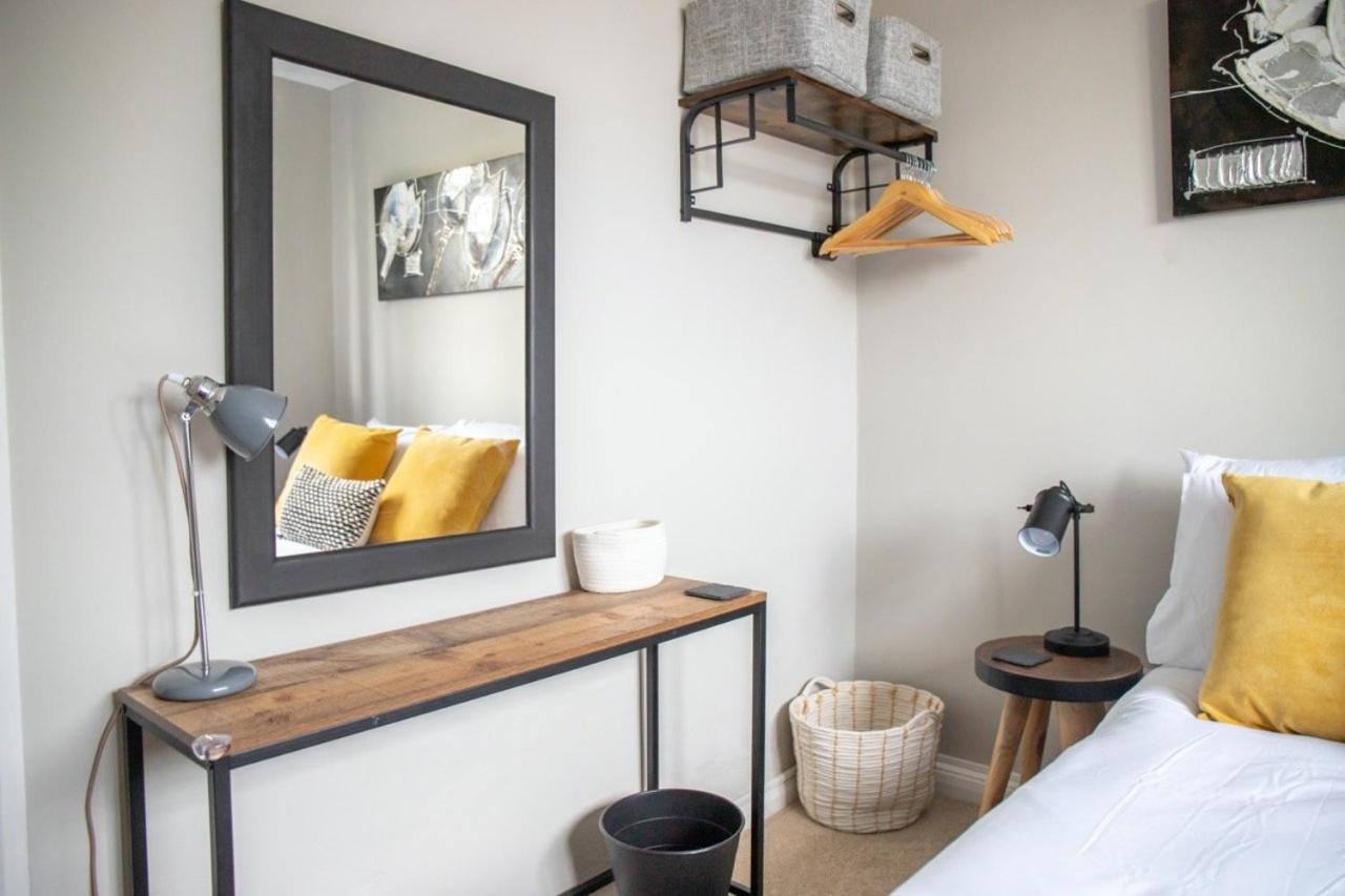Guestready - Homely Leeds City Apartment Sleep 4 Meanwood Esterno foto